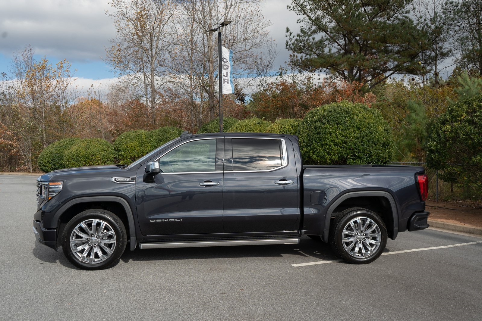 2024 Gmc Sierra 1500 Denali photo 3