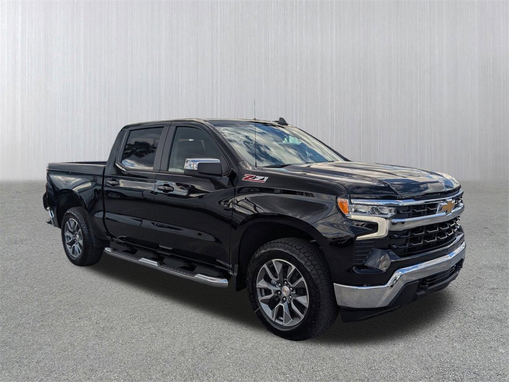 2026 Chevrolet Silverado LT's photo