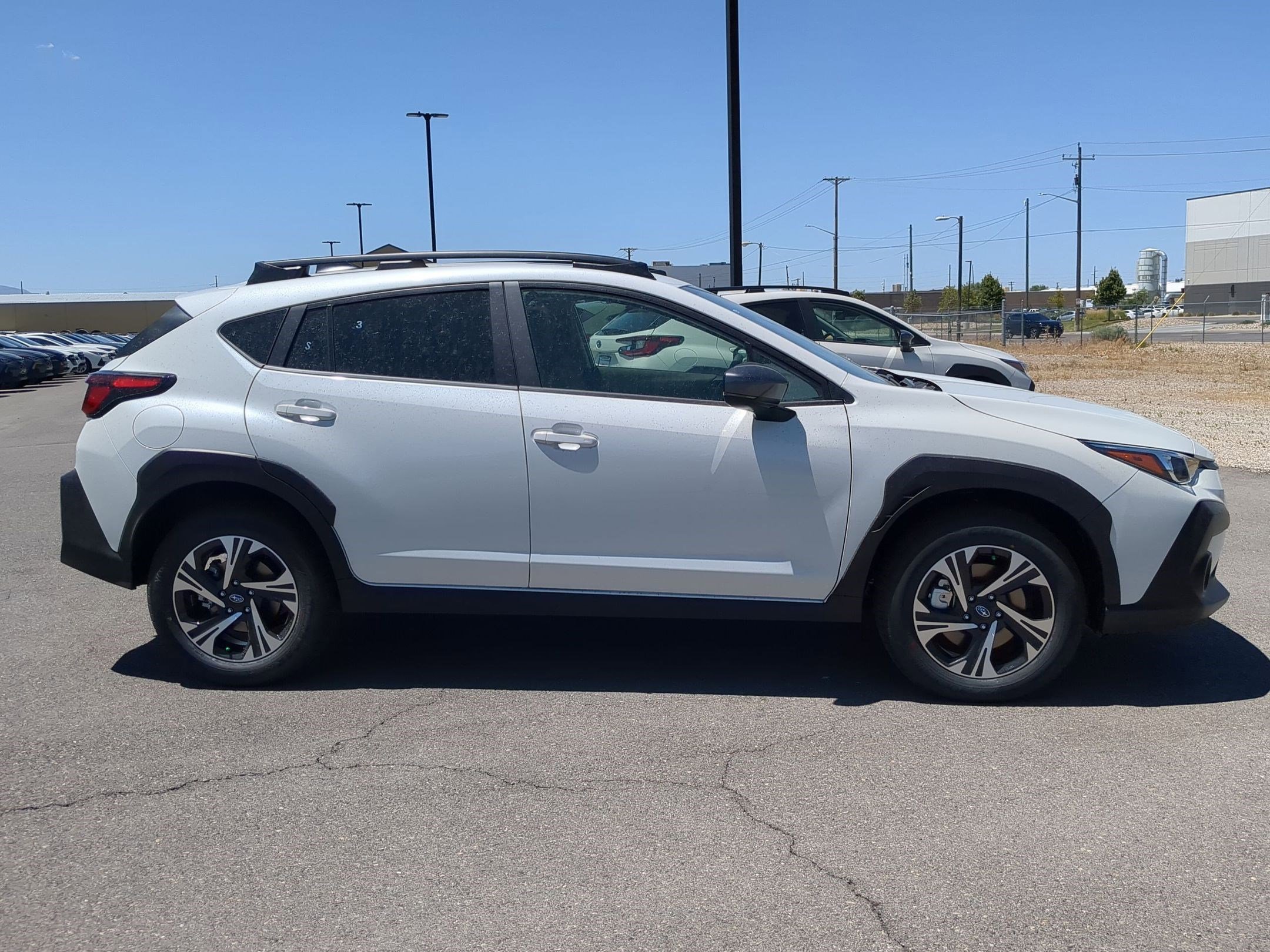 2025 Subaru Crosstrek Premium photo 2