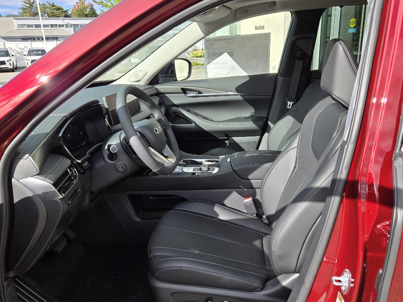 2026 Infiniti QX60 Luxe AWD photo 3