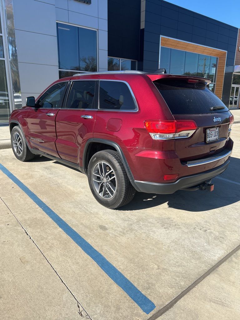 2017 Jeep Grand Cherokee Limited photo 3