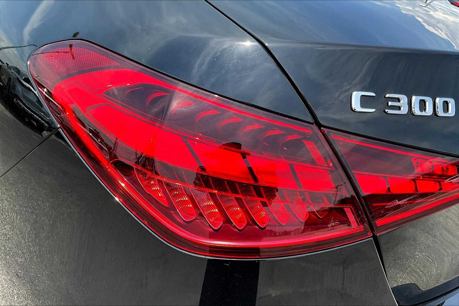 2025 Mercedes Benz C 300 photo 6