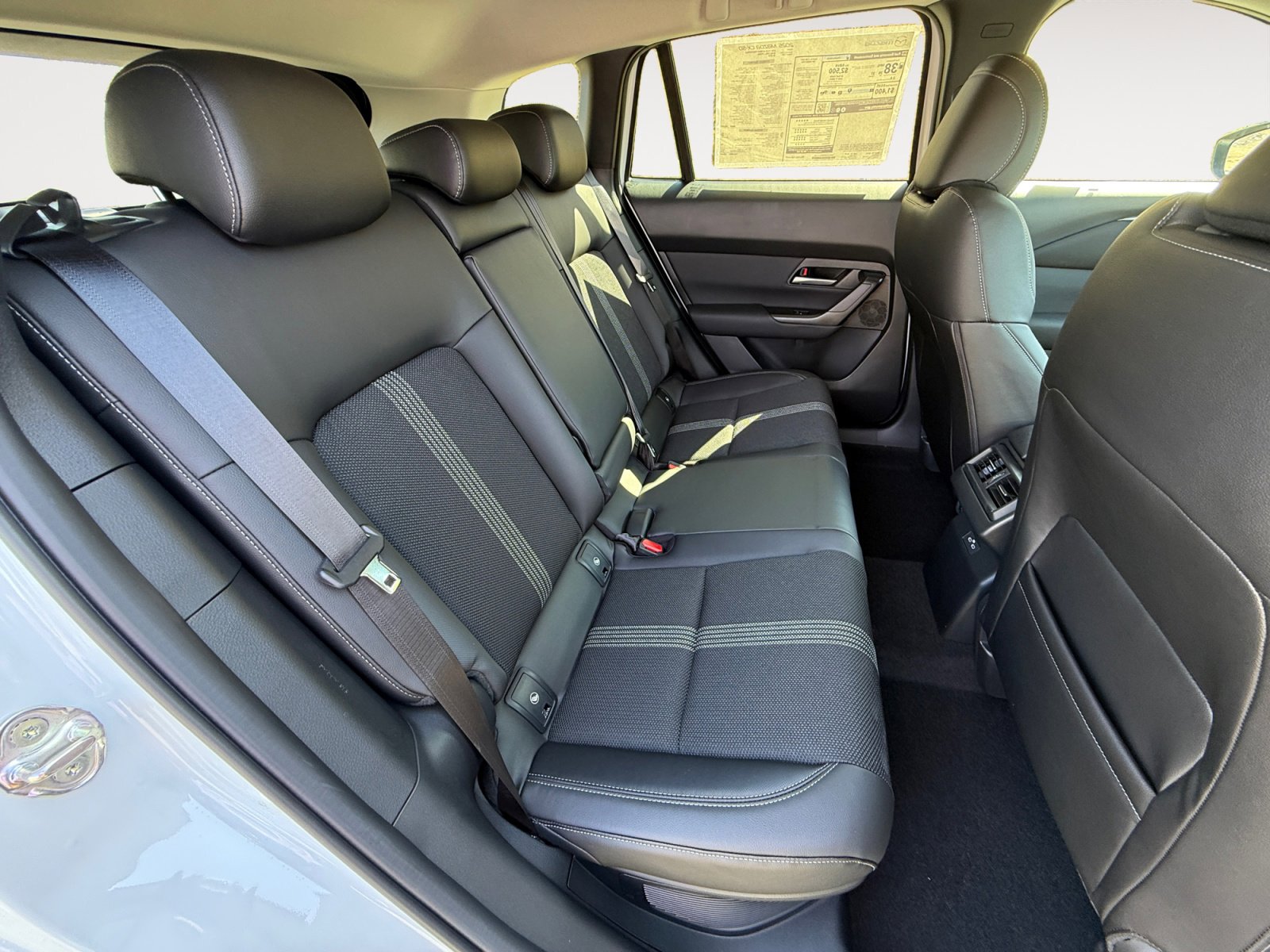 2025 Mazda CX-50 Preferred photo 17