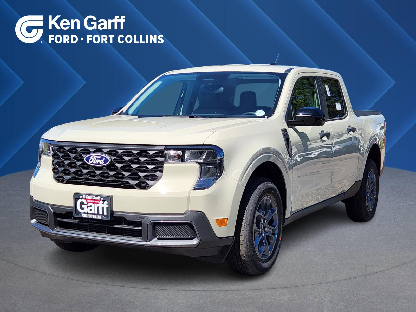 2025 Ford Maverick XLT photo 2