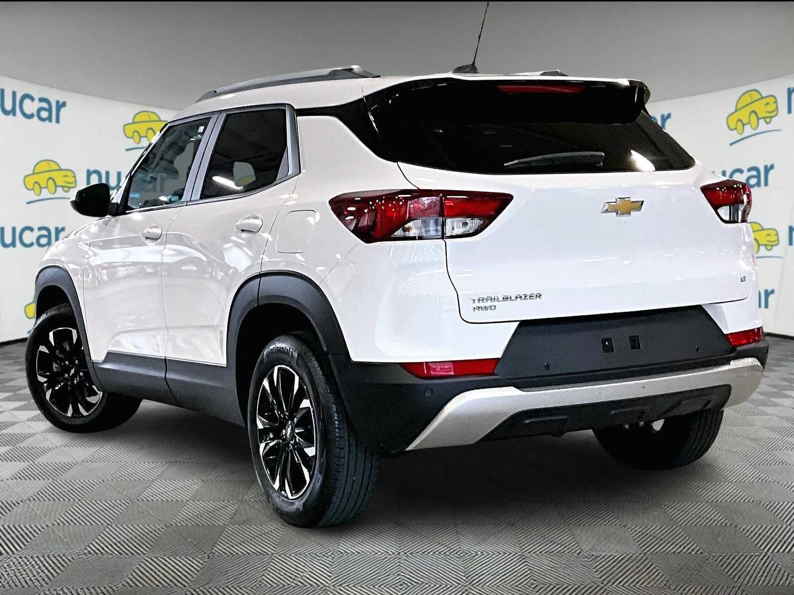 2022 Chevrolet Trailblazer LT photo 3