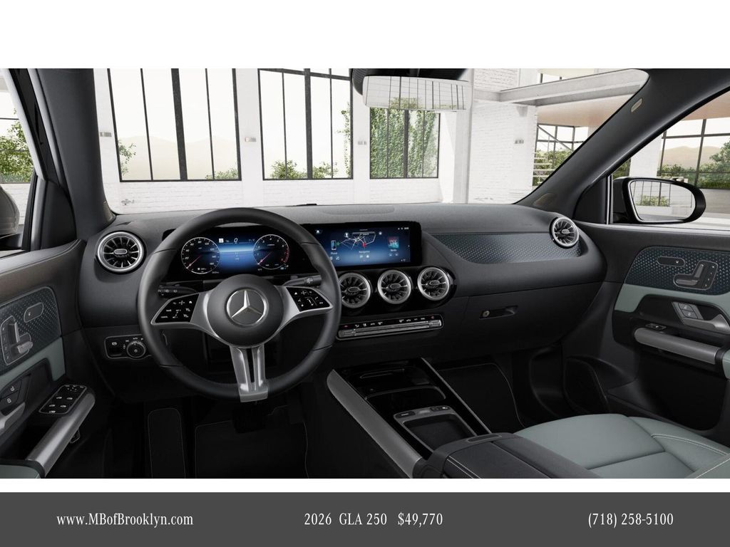 2026 Mercedes Benz GLA 250 4MATIC photo 3