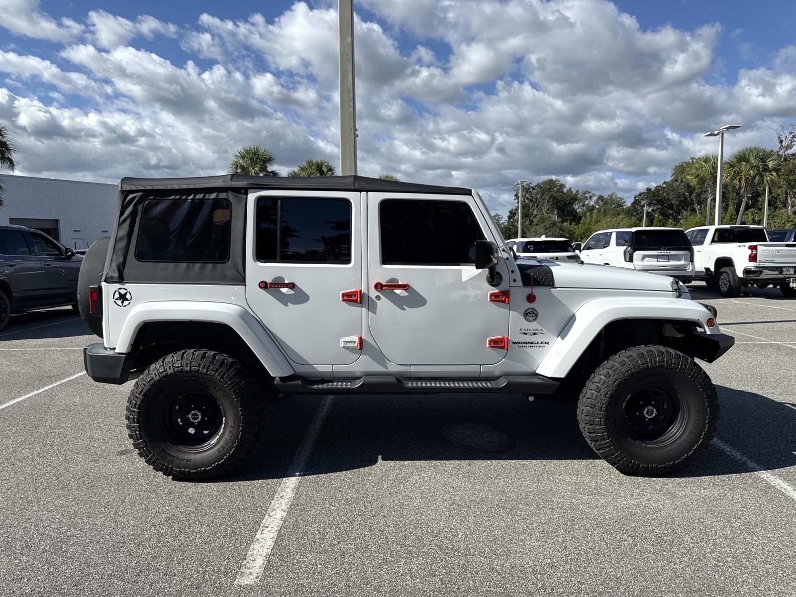 2017 Jeep Wrangler Unlimited Sahara