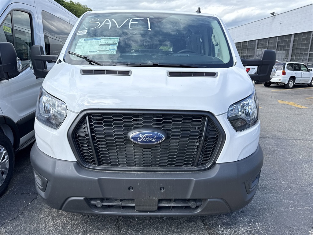 2024 Ford Transit Cargo Van photo 2