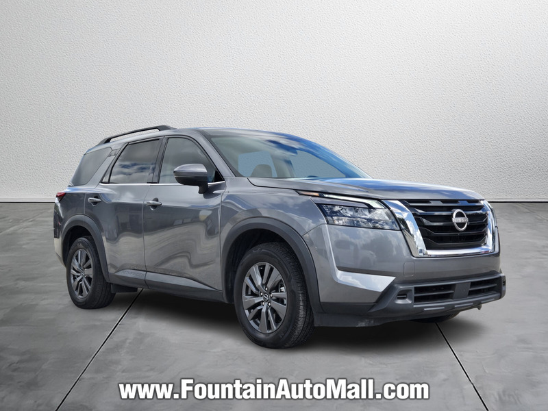 2023 Nissan Pathfinder SV photo 6