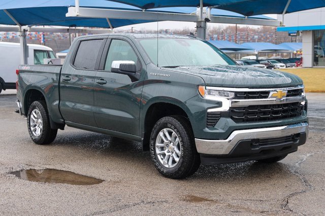 2026 Chevrolet Silverado 1500 LT's photo