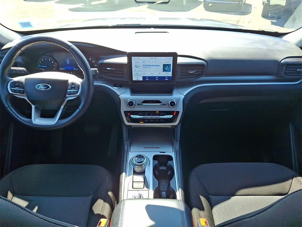 2022 Ford Explorer XLT photo 5