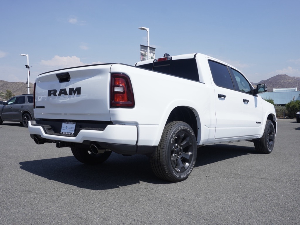 2026 Ram 1500 Big Horn Night Edition photo 4
