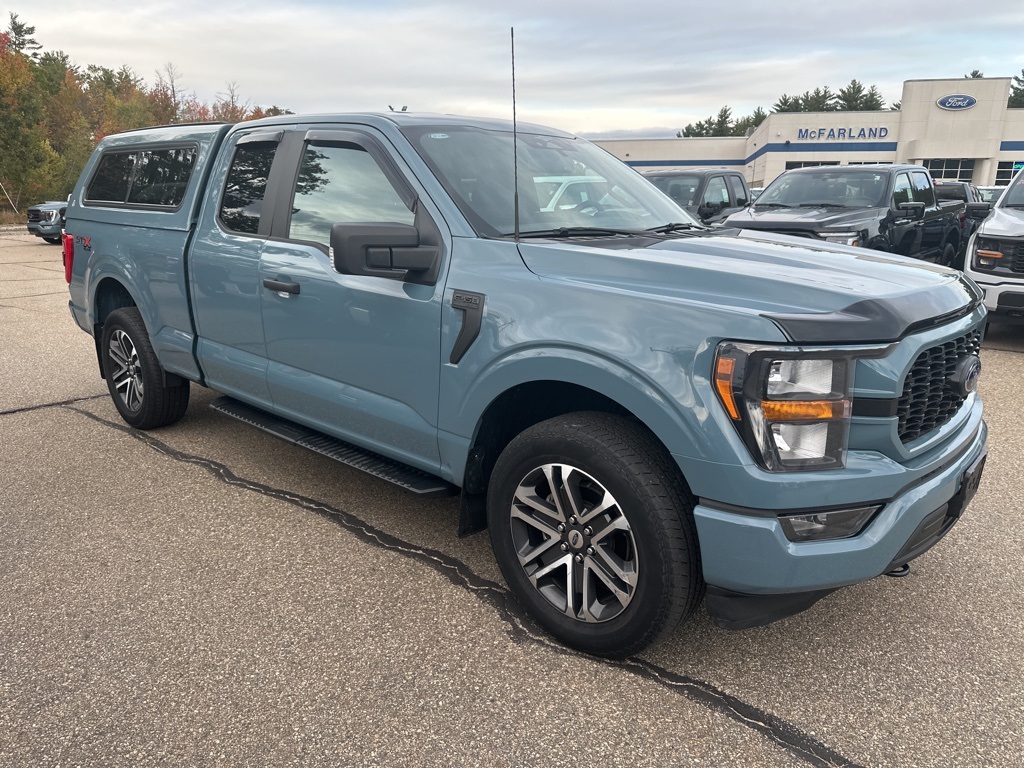 2023 Ford F-150 XL photo 2