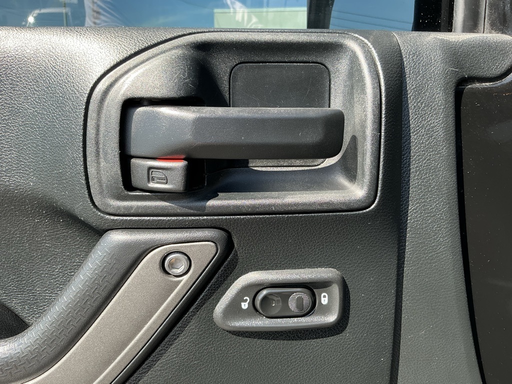2018 Jeep Wrangler Unlimited Sport photo 61