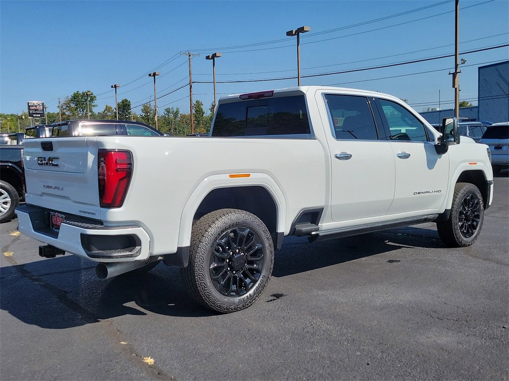 New 2024 GMC Sierra 2500 HD Denali Ultimate Crew Cab in Easton Q441197