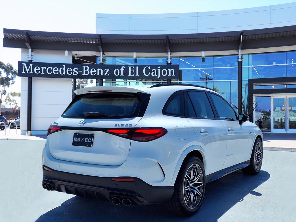 2025 Mercedes Benz GLC AMG 43 4MATIC photo 3