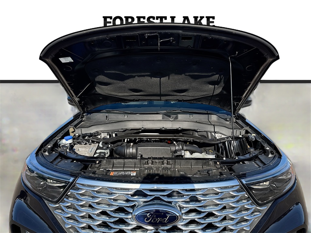 2022 Ford Explorer Platinum photo 21