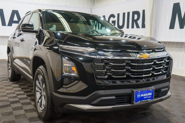 2026 Chevrolet Equinox LT photo 4