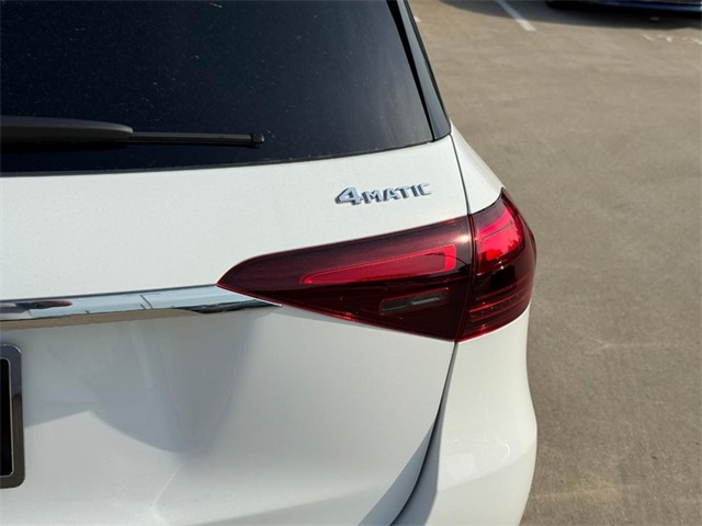 2025 Mercedes Benz GLE 350 4MATIC photo 4