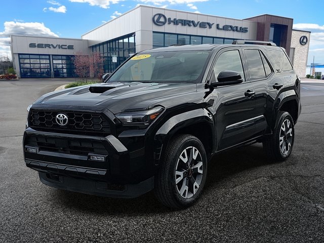 2025 Toyota 4Runner TRD Sport's photo