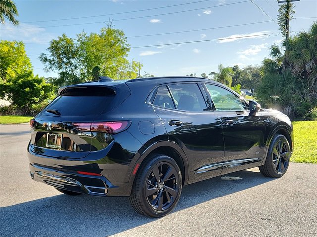 2025 Buick Envision Sport Touring photo 4