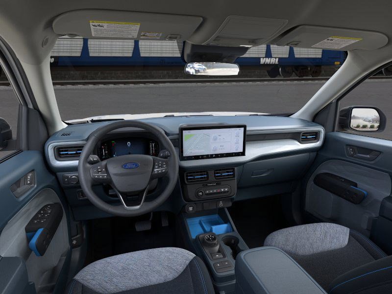2025 Ford Maverick XLT photo 9