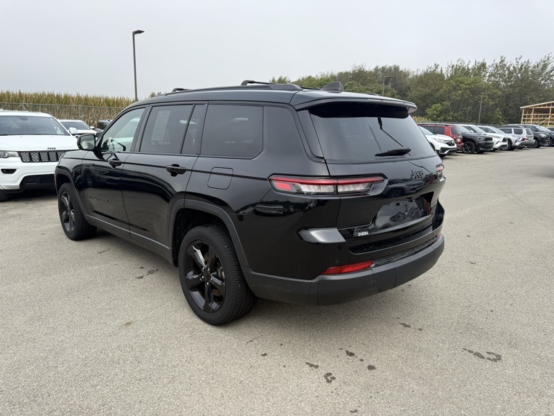 2023 Jeep Grand Cherokee Altitude photo 5