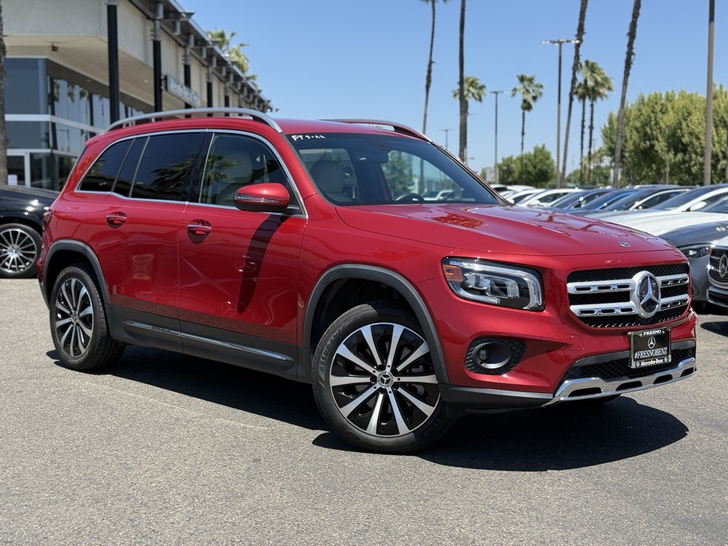 Used 2021 Red Mercedes-Benz GLB 250 image 1