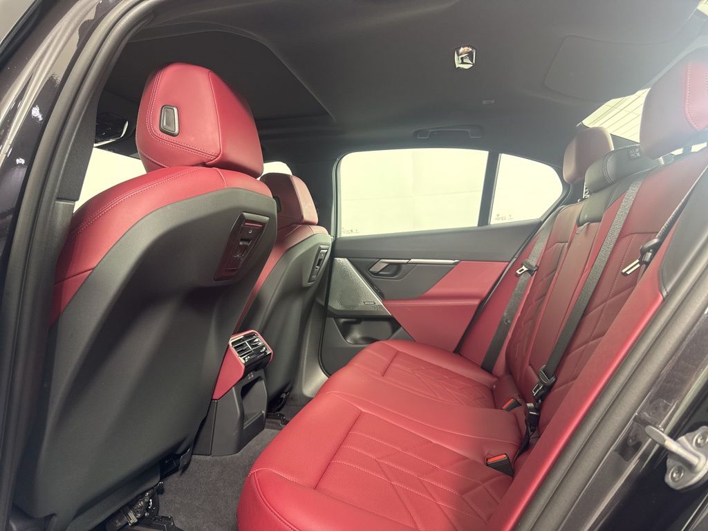 2025 Bmw 540i xDrive photo 10