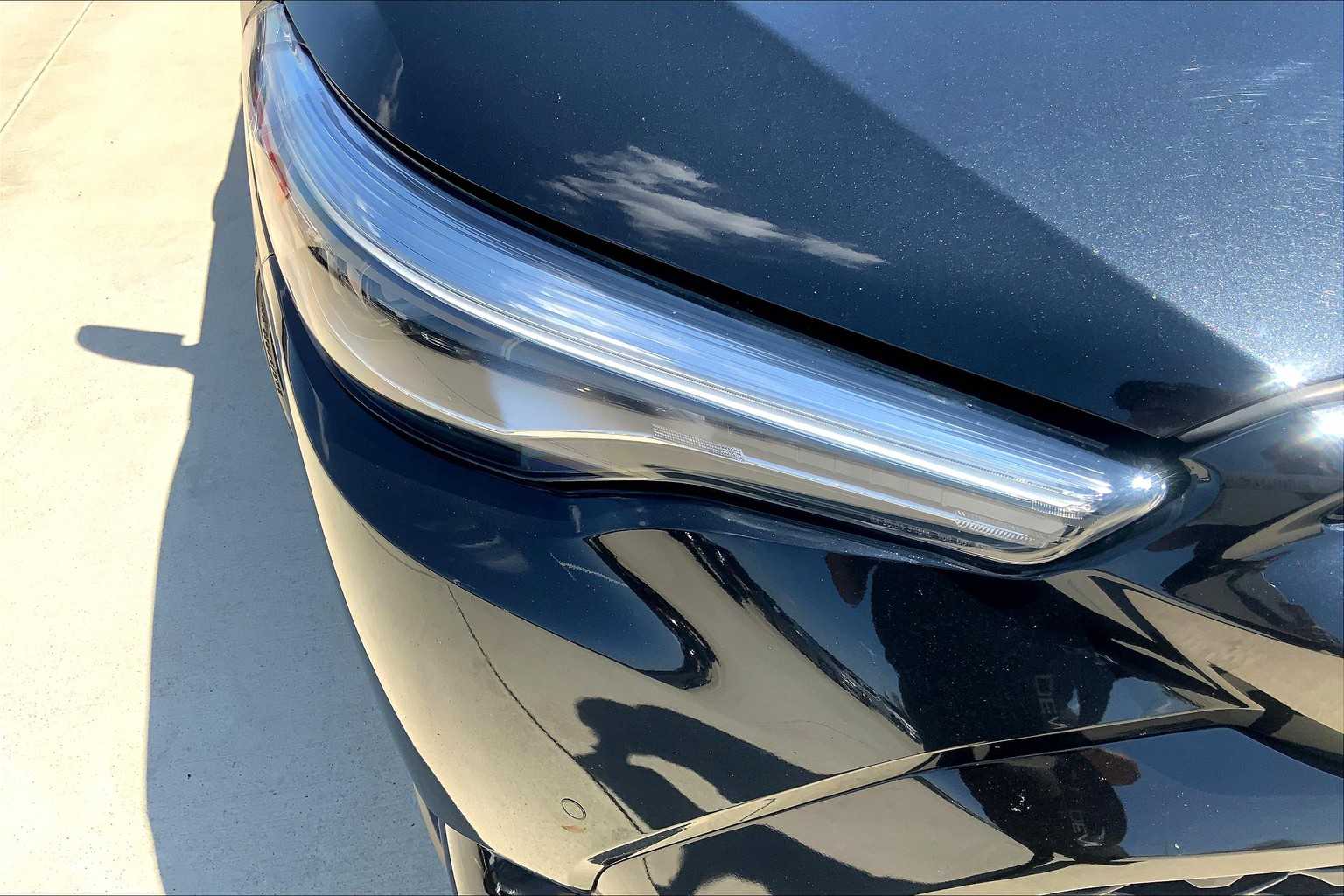 2023 Toyota Corolla Cross Hybrid XSE photo 24