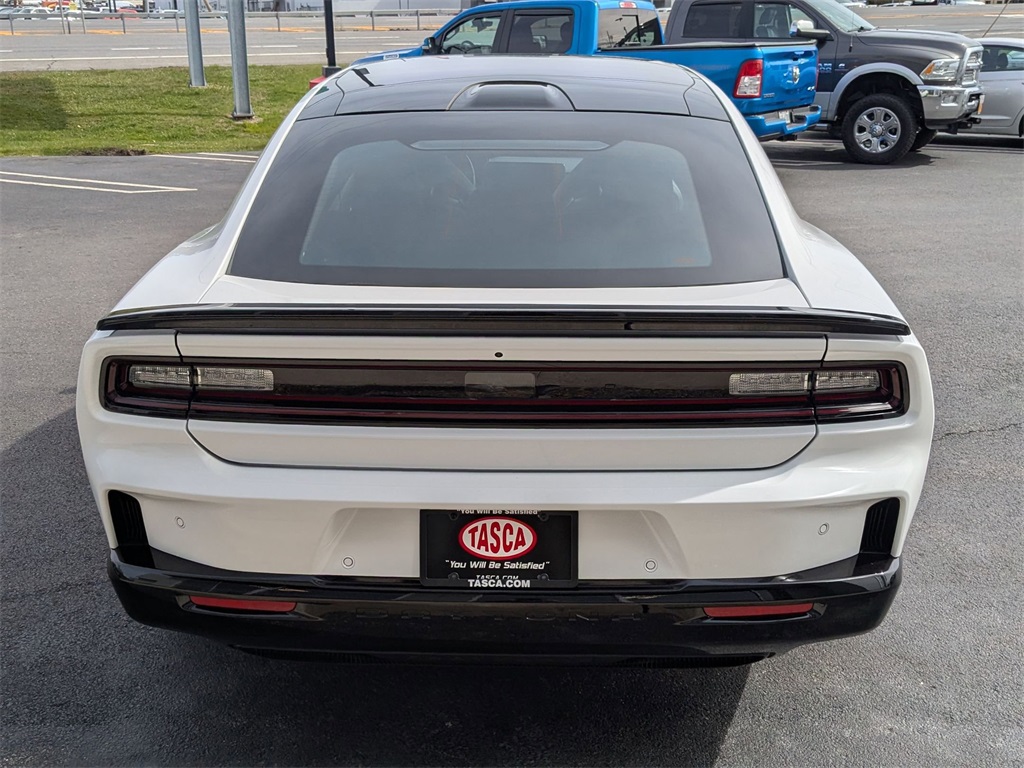 2024 Dodge Charger R/T Scat Pack photo 3