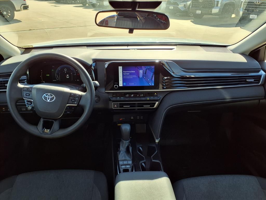 2025 Toyota Camry LE photo 3