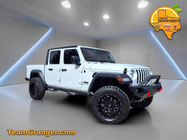 2020 Jeep Gladiator Sport S's photo