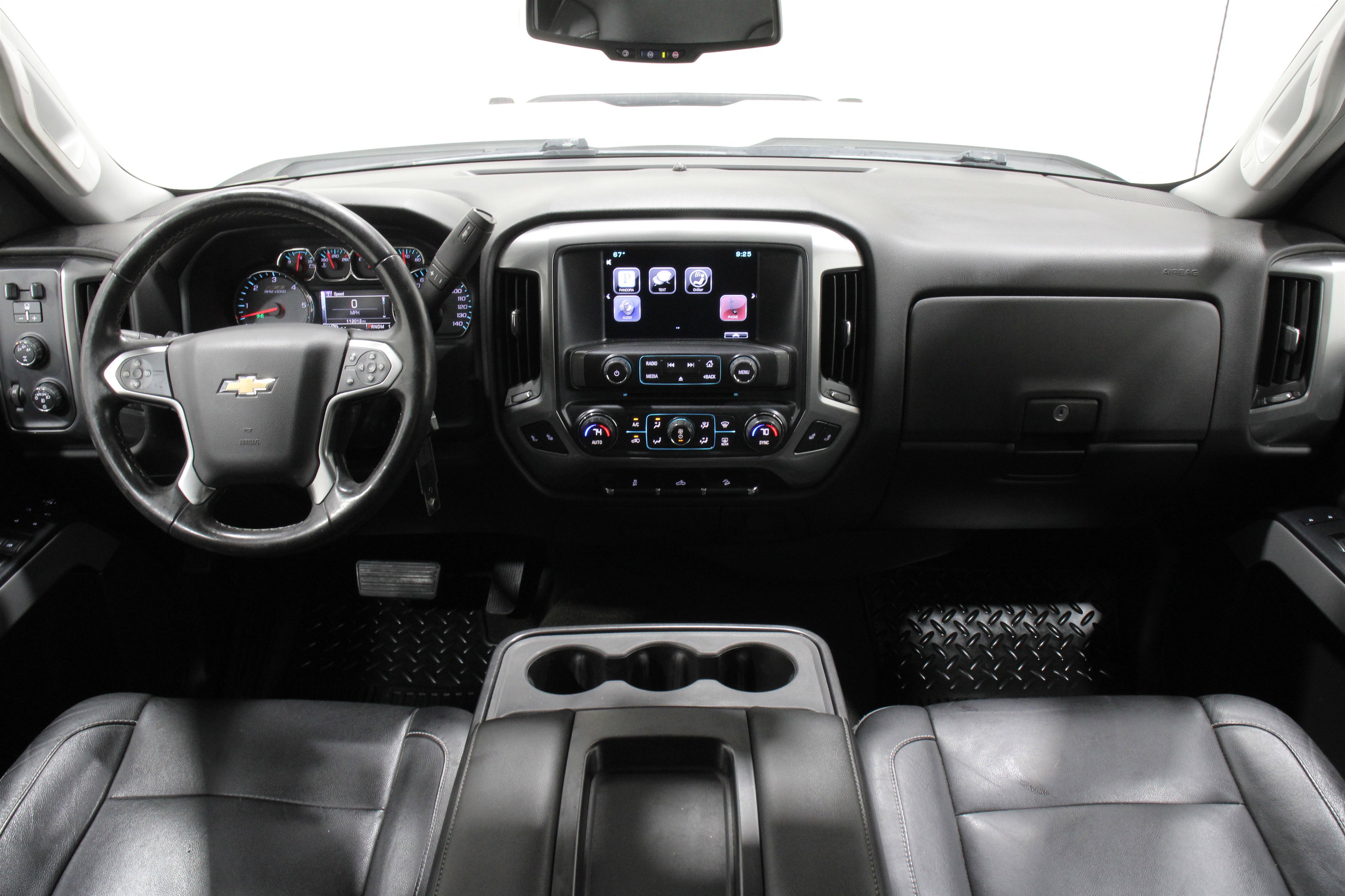 2015 Chevrolet Silverado 2500HD LT photo 2