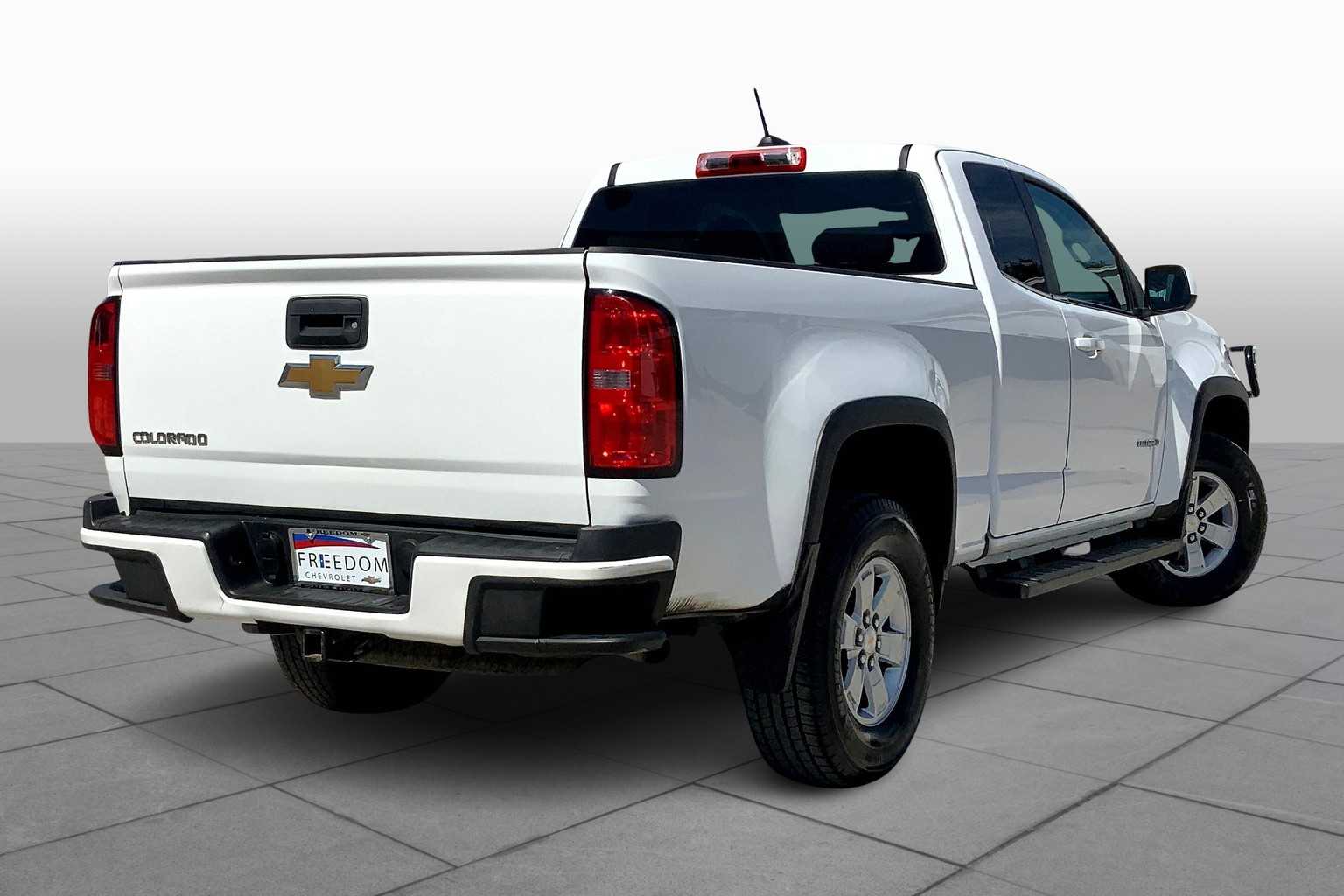 2015 Chevrolet Colorado Base photo 12