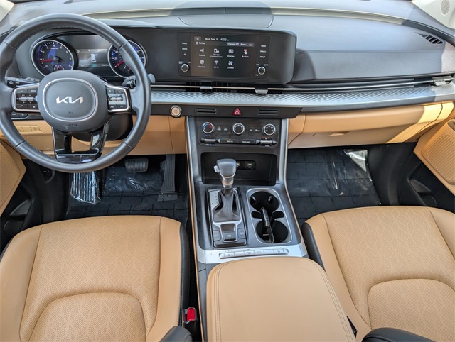 2024 Kia Carnival LX photo 26