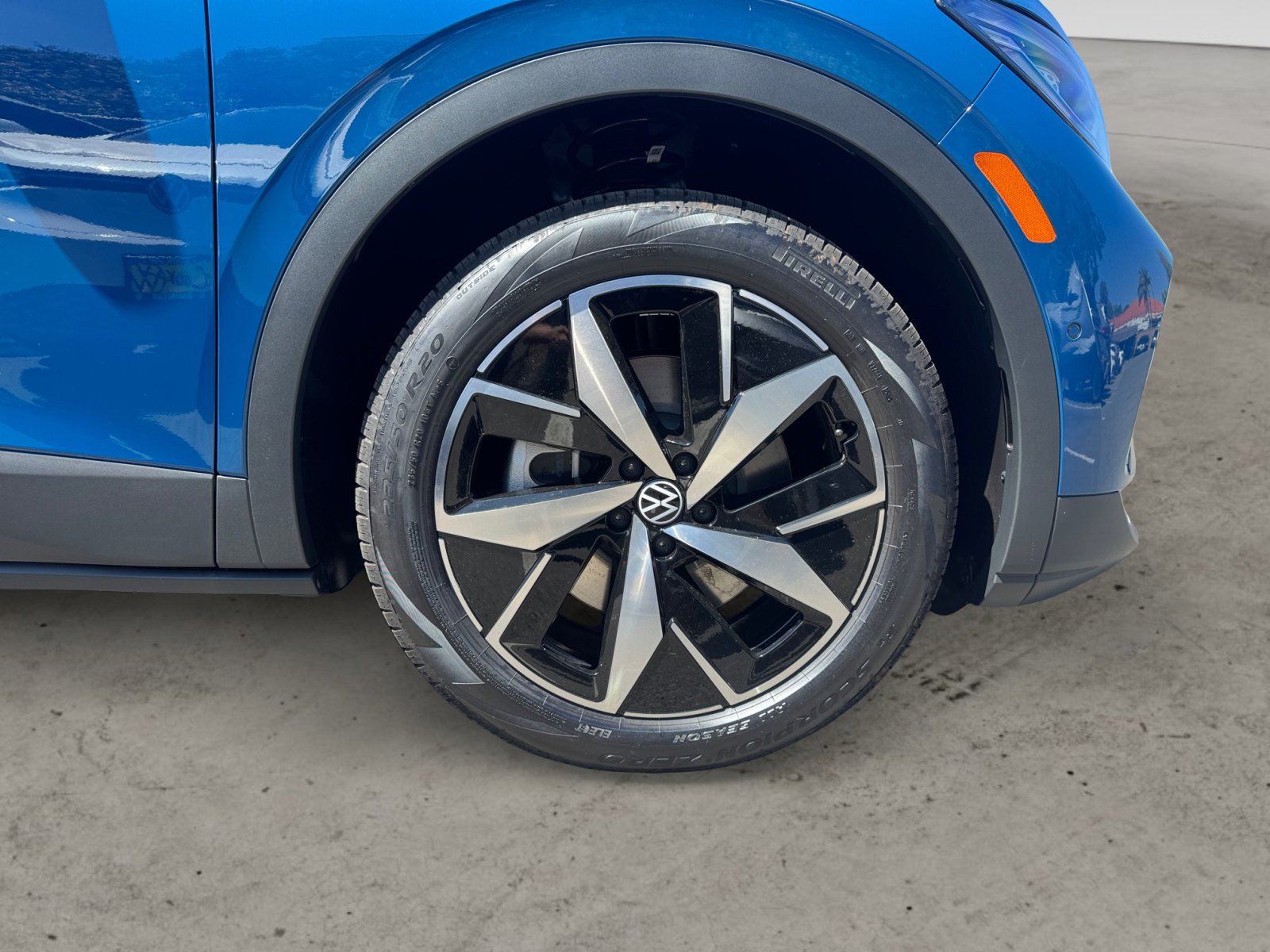 2025 Volkswagen ID.4 Pro S photo 14