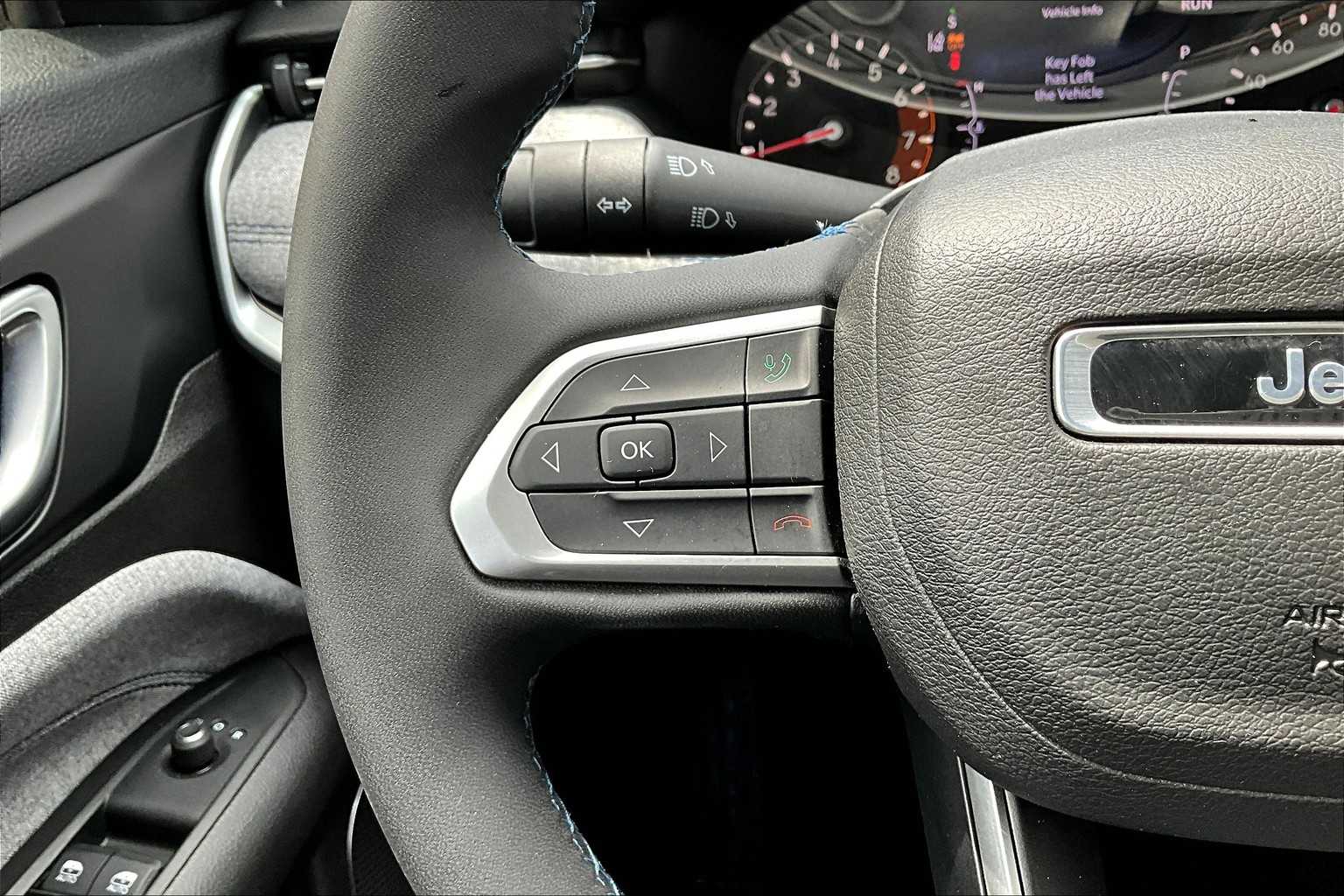 2022 Jeep Compass Latitude photo 18