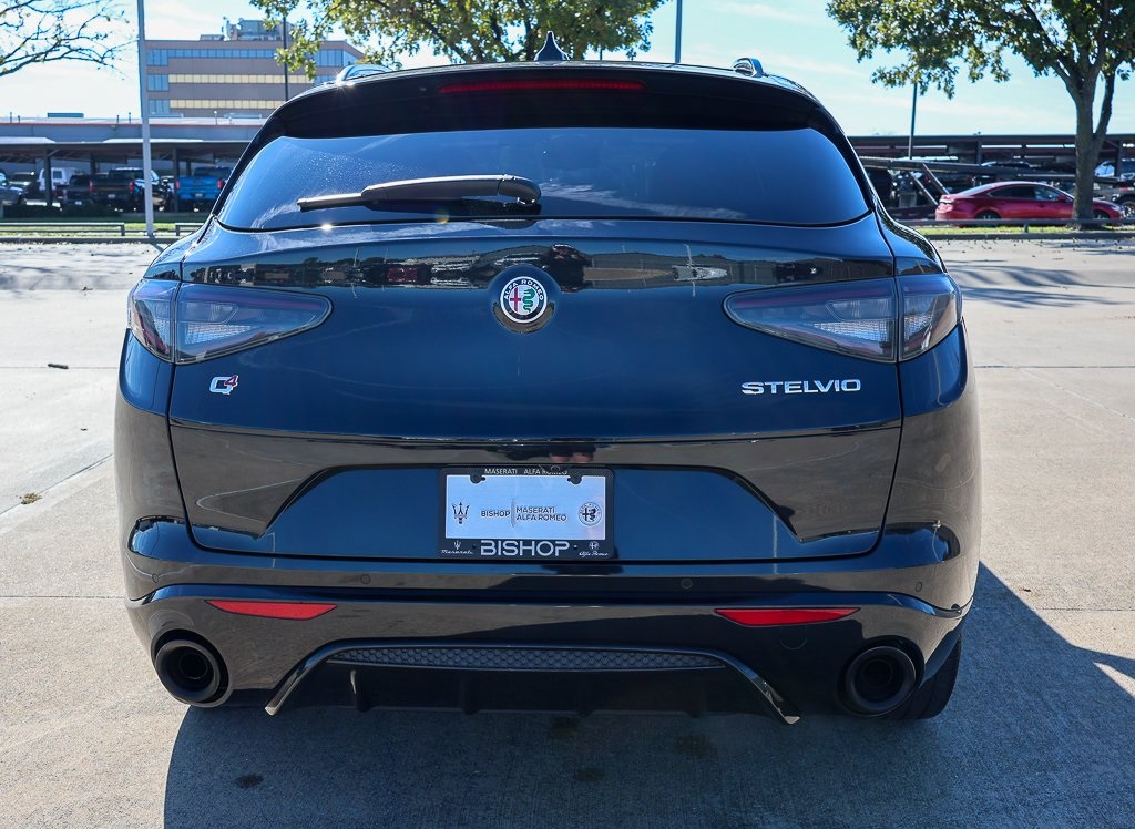 2024 Alfa Romeo Stelvio Tributo Italiano photo 4