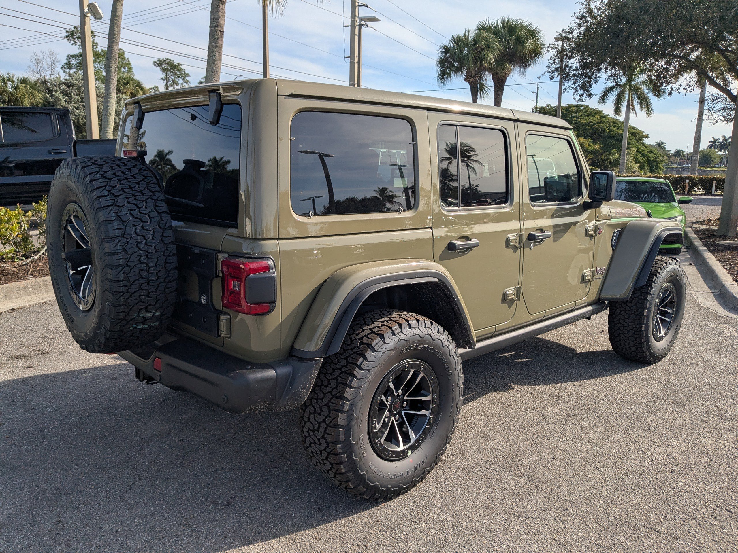 2026 Jeep Wrangler Rubicon photo 4