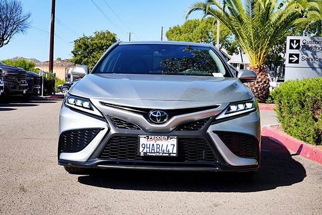 2023 Toyota Camry SE photo 4