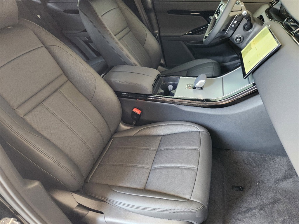 2024 Land Rover Range Rover Evoque S photo 13