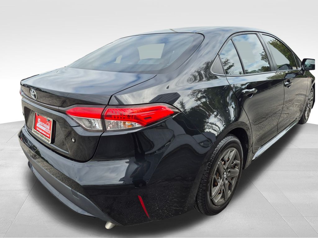 2020 Toyota Corolla L photo 10