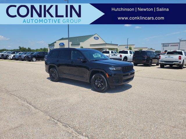 2025 Jeep Grand Cherokee L Altitude's photo