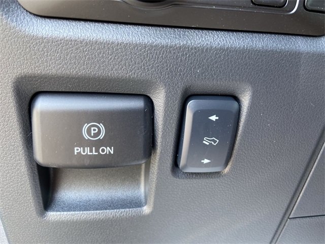 2025 Ford F-150 Lariat photo 27
