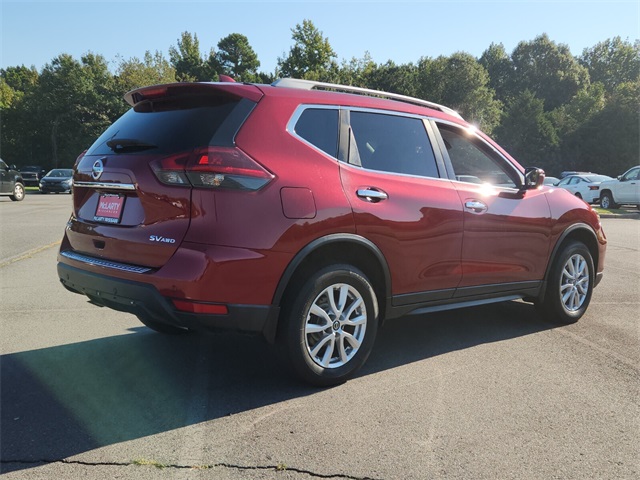 2020 Nissan Rogue SV photo 2