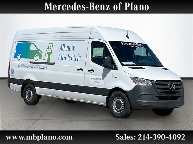 2024 Mercedes-Benz eSprinter Cargo Van Base's photo