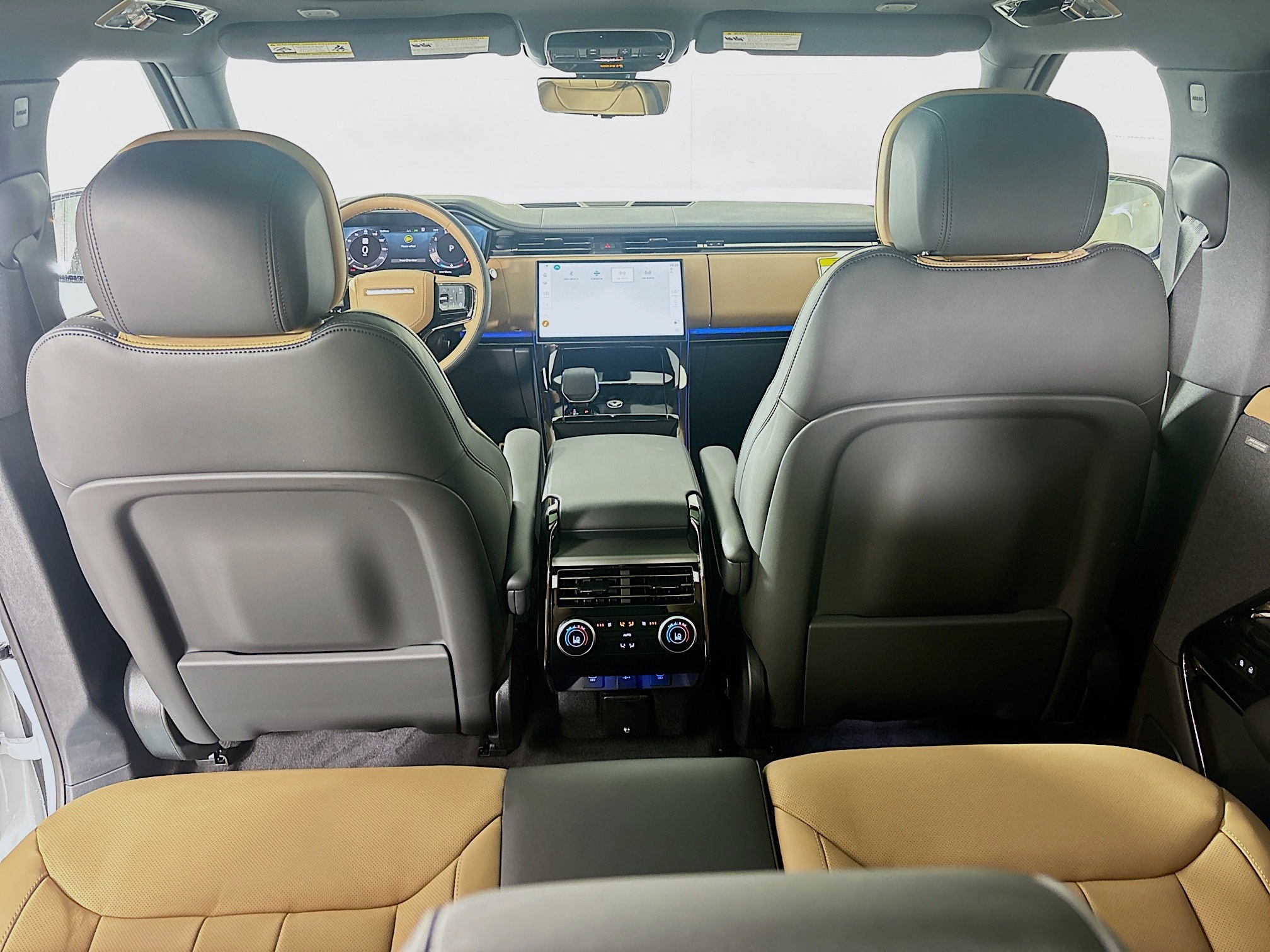 2025 Land Rover Range Rover Sport SE photo 21