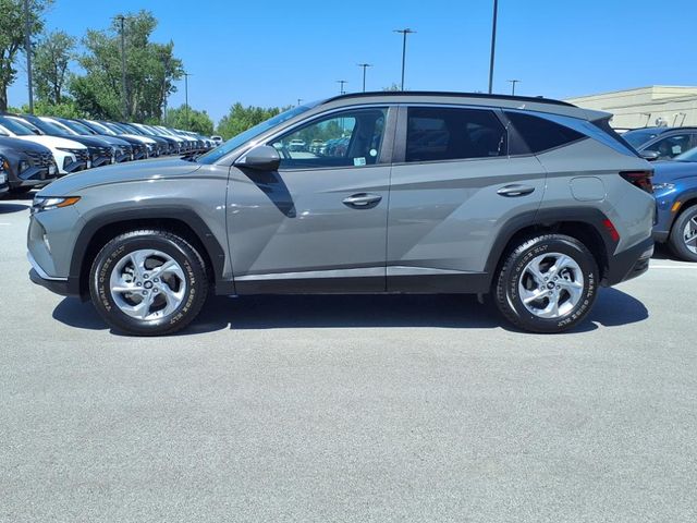 2024 Hyundai Tucson SEL photo 2