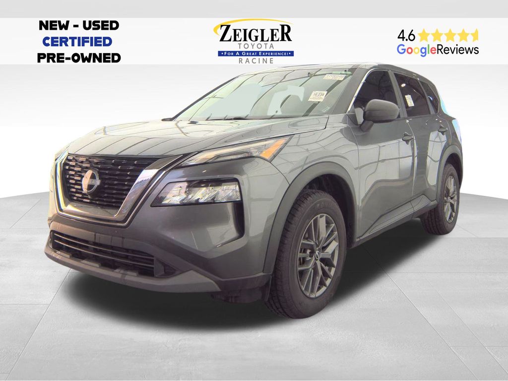 2023 Nissan Rogue S's photo